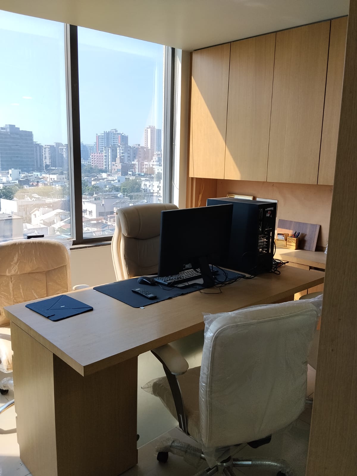 583 Sq. Ft. Commercial Office for Sell in Prahladnagar Ahmedabad - Image 4